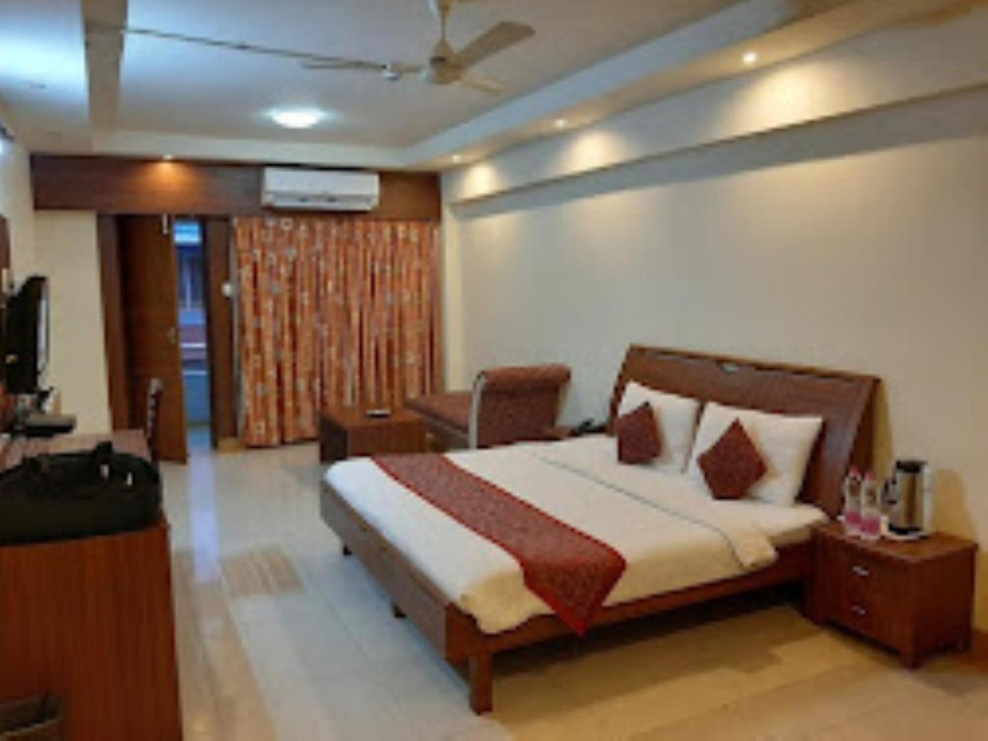 Blue Lily Beach Resort Puri Bagian luar foto